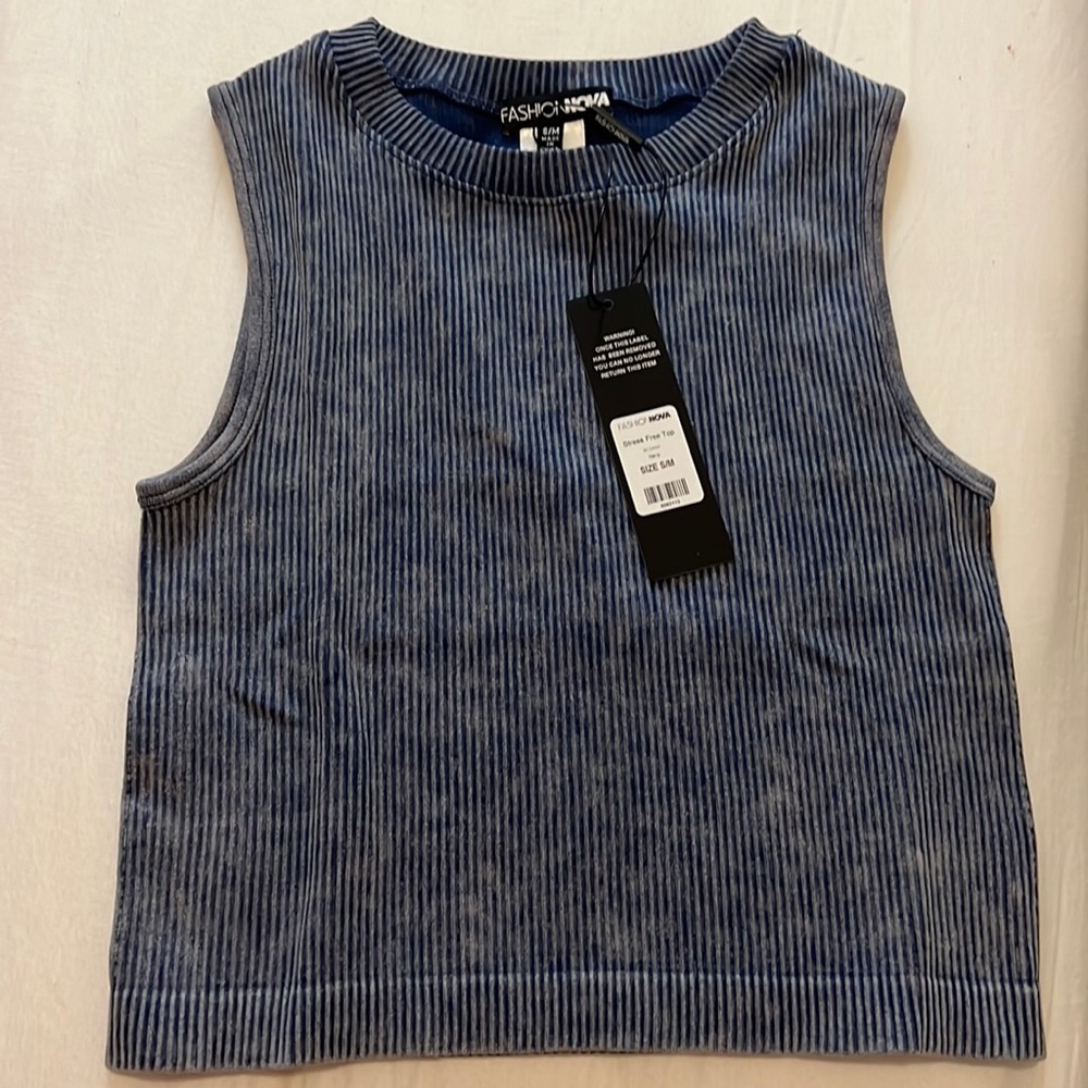 Fashion Nova Sport (top and leggings)